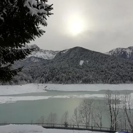 Elison-on The Couette-café Sauris